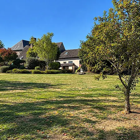 Villa De Carrouges *
